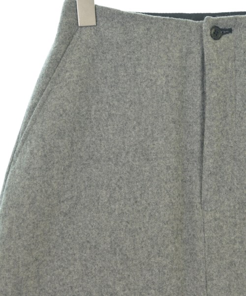 COMME des GARCONS（コムデギャルソン）ロング・マキシ丈スカート グレー サイズ:-(M位) レディース/2200702698286