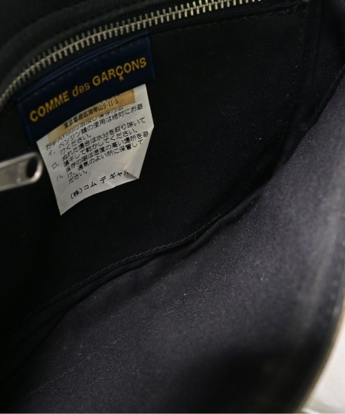 COMME des GARCONS（コムデギャルソン）ショルダーバッグ 黒 サイズ:- レディース/2200632961412