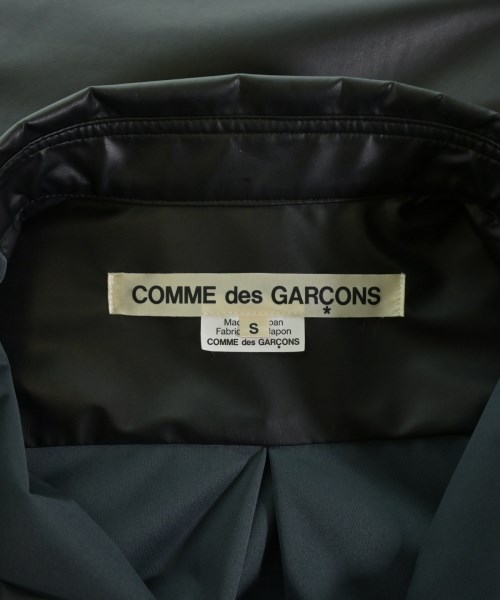 COMME des GARCONS（コムデギャルソン）カジュアルシャツ 黒 サイズ:S レディース/2200706175011