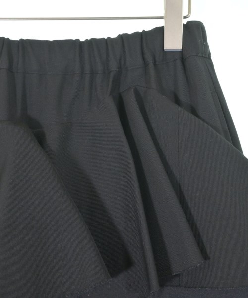 COMME des GARCONS（コムデギャルソン）ひざ丈スカート 黒 サイズ:XS レディース/2200663082056