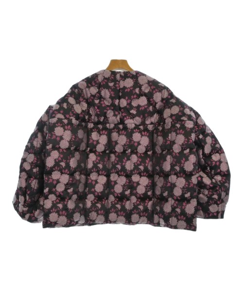 COMME des GARCONS（コムデギャルソン）ダウンジャケット/ダウンベスト 黒 サイズ:XS レディース/2200668438094