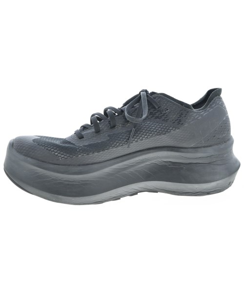 COMME des GARCONS（コムデギャルソン）スニーカー 黒 サイズ:28cm メンズ/2200669764437