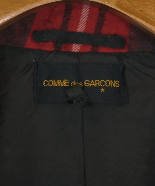 COMME des GARCONS（コムデギャルソン）カジュアルジャケット 赤 サイズ:S レディース/2200670182015