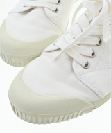 COMME des GARCONS（コムデギャルソン）スニーカー 白 サイズ:EU41(26cm位) メンズ/2200730537038