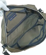 COMME des GARCONS（コムデギャルソン）ショルダーバッグ カーキ サイズ:- レディース/2200730952015