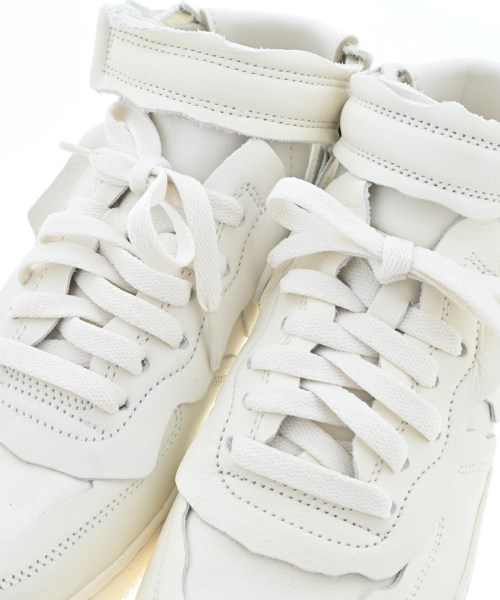 COMME des GARCONS（コムデギャルソン）スニーカー 白 サイズ:23.5cm レディース/2200720716016