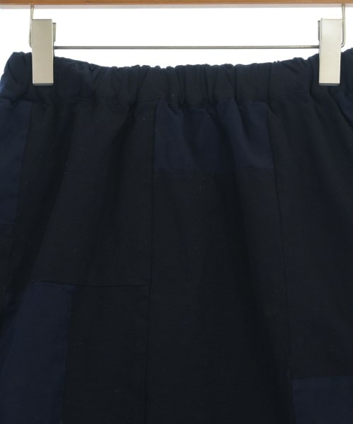 COMME des GARCONS（コムデギャルソン）ひざ丈スカート 紺 サイズ:XS レディース/2200728215054