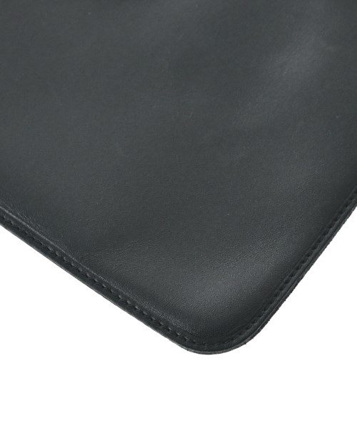 COMME des GARCONS（コムデギャルソン）ポーチ 黒 サイズ:- レディース/2200682393010