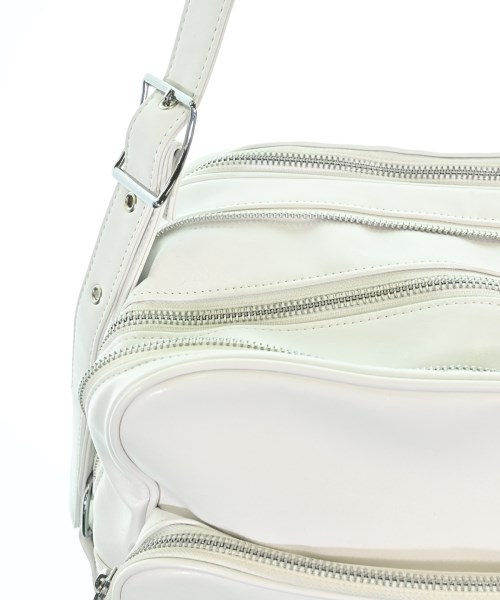 COMME des GARCONS（コムデギャルソン）ショルダーバッグ 白 サイズ:- レディース/2200684702148