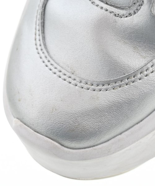 COMME des GARCONS（コムデギャルソン）スニーカー シルバー サイズ:23.5cm レディース/2200685385197