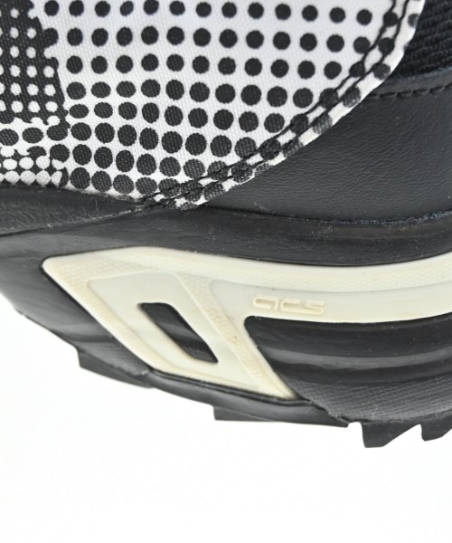 COMME des GARCONS（コムデギャルソン）スニーカー 白 サイズ:24.5cm レディース/2200677696027