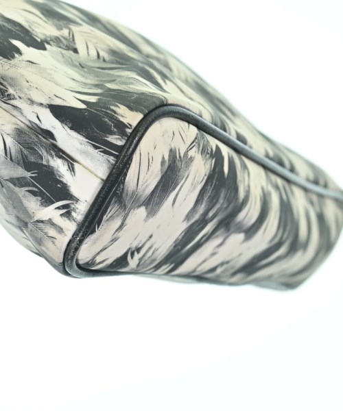 Jean Paul GAULTIER（ゴルチェ）ショルダーバッグ 白 サイズ:- レディース/2200626244064