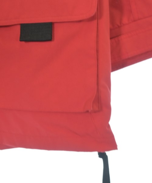 JUNYA WATANABE MAN（ジュンヤワタナベマン）マウンテンパーカー 赤 サイズ:XS メンズ/2200621750010