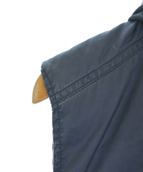 JUNYA WATANABE MAN（ジュンヤワタナベマン）ダウンジャケット/ダウンベスト 紺 サイズ:M メンズ/2200677460055