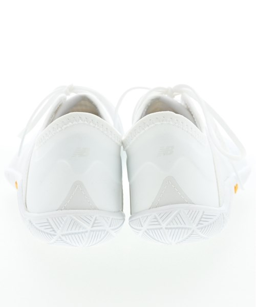 JUNYA WATANABE MAN（ジュンヤワタナベマン）スニーカー 白 サイズ:25cm メンズ/2200665924033