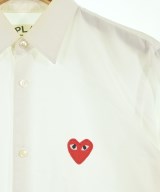 PLAY COMME des GARCONS（プレイコムデギャルソン）カジュアルシャツ 白 サイズ:M メンズ/2200622758039