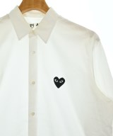 PLAY COMME des GARCONS（プレイコムデギャルソン）カジュアルシャツ 白 サイズ:L メンズ/2200623068090