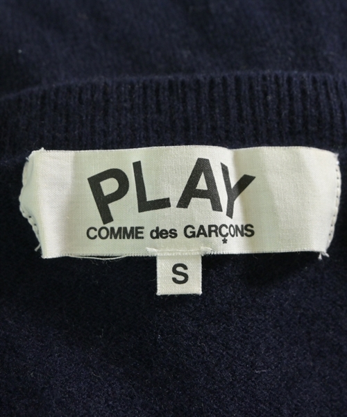 PLAY COMME des GARCONS（プレイコムデギャルソン）ニット・セーター 紺 サイズ:S メンズ/2200625501045