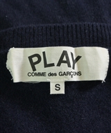 PLAY COMME des GARCONS（プレイコムデギャルソン）ニット・セーター 紺 サイズ:S メンズ/2200625501045