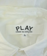 PLAY COMME des GARCONS（プレイコムデギャルソン）カジュアルシャツ 白 サイズ:S メンズ/2200610280030