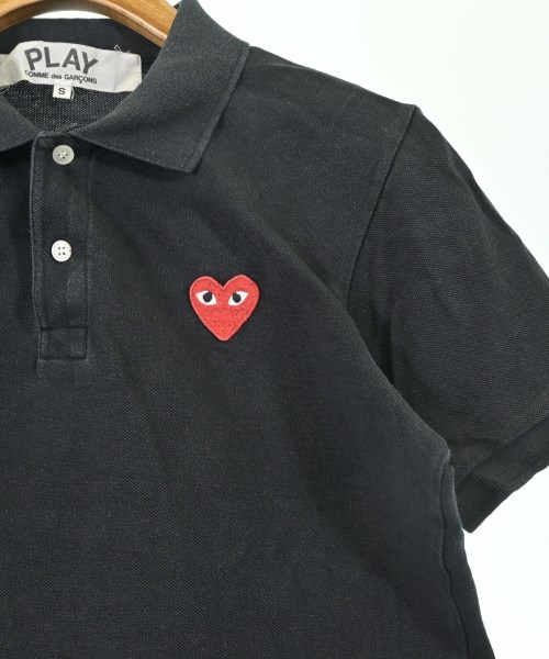 PLAY COMME des GARCONS（プレイコムデギャルソン）ポロシャツ 黒 サイズ:S メンズ/2200690900088