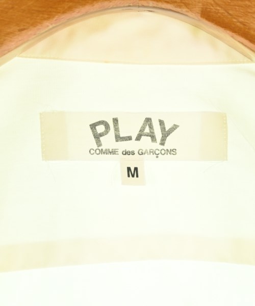 PLAY COMME des GARCONS（プレイコムデギャルソン）カジュアルシャツ 白 サイズ:M レディース/2200688220082