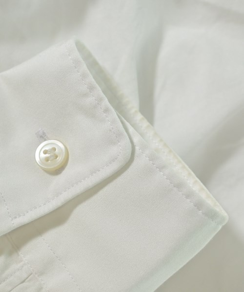 PLAY COMME des GARCONS（プレイコムデギャルソン）カジュアルシャツ 白 サイズ:S メンズ/2200715274033