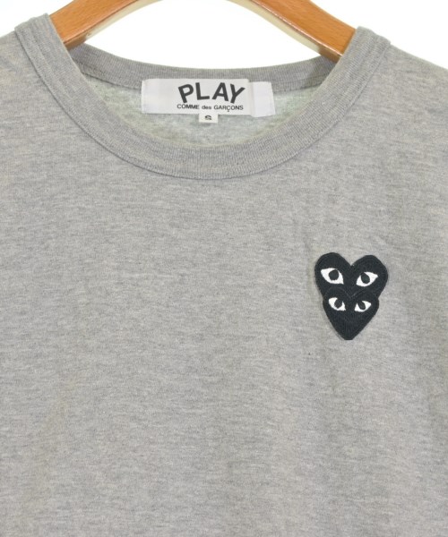 PLAY COMME des GARCONS（プレイコムデギャルソン）Tシャツ・カットソー グレー サイズ:S レディース/2200719384073