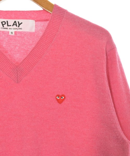 PLAY COMME des GARCONS（プレイコムデギャルソン）ニット・セーター ピンク サイズ:S レディース/2200702824043