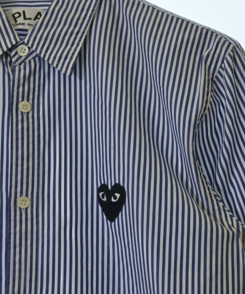 PLAY COMME des GARCONS（プレイコムデギャルソン）カジュアルシャツ 青 サイズ:M メンズ/2200704841024