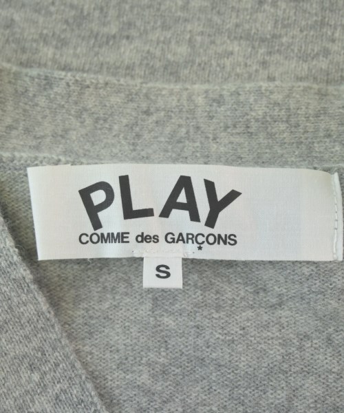 PLAY COMME des GARCONS（プレイコムデギャルソン）カーディガン グレー サイズ:S レディース/2200665968051