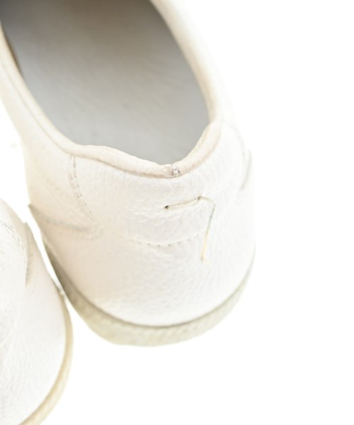 Maison Margiela（メゾンマルジェラ）その他 白 サイズ:EU41(26cm位) メンズ/2200624018049