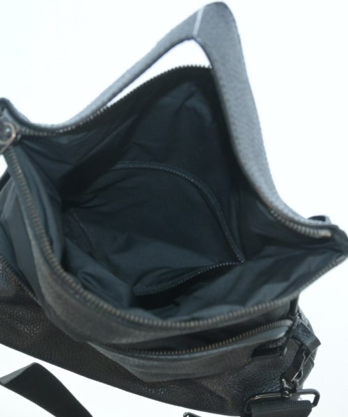 Maison Margiela（メゾンマルジェラ）ショルダーバッグ 黒 サイズ:- メンズ/2200636280892