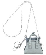Maison Margiela（メゾンマルジェラ）チャーム グレー サイズ:- レディース/2200638905052