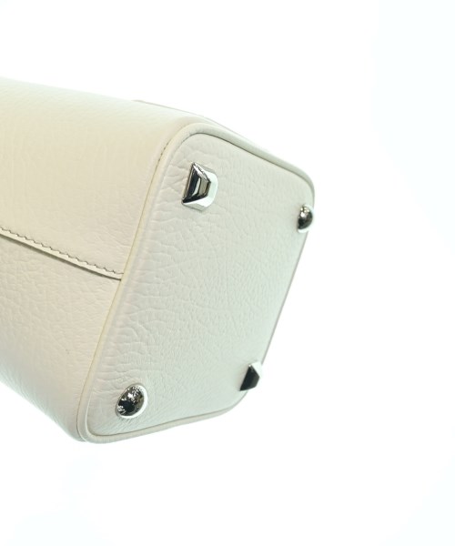 Maison Margiela（メゾンマルジェラ）ショルダーバッグ 白 サイズ:- レディース/2200642299291