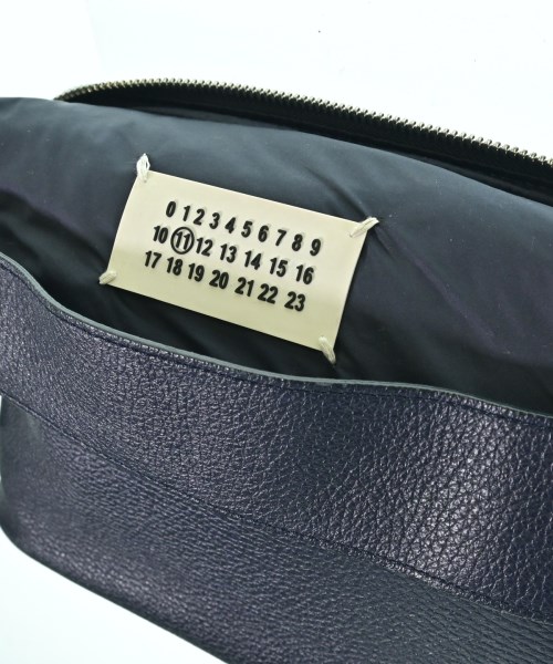 Maison Margiela（メゾンマルジェラ）ショルダーバッグ 紺 サイズ:- メンズ/2200640089146