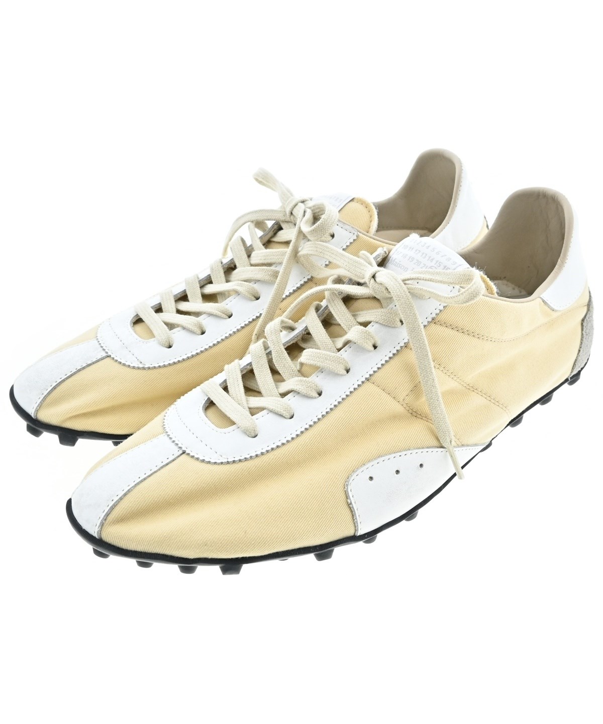 Maison Margiela ベージュ 37 Maison Margiela（メゾンマルジェラ）スニーカー ベージュ サイズ:42