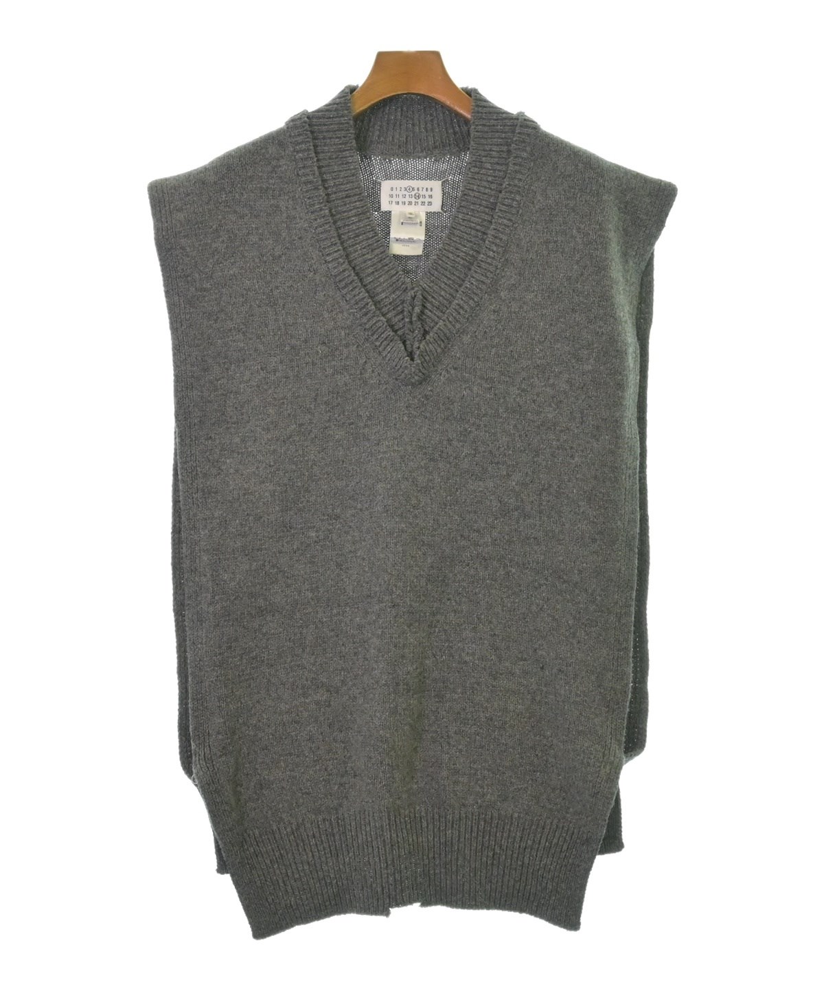 Mサイズ 新品 メゾンマルジェラ ニットベスト グレー Maison Margiela(メゾンマルジェラ)ベスト グレー サイズ:M