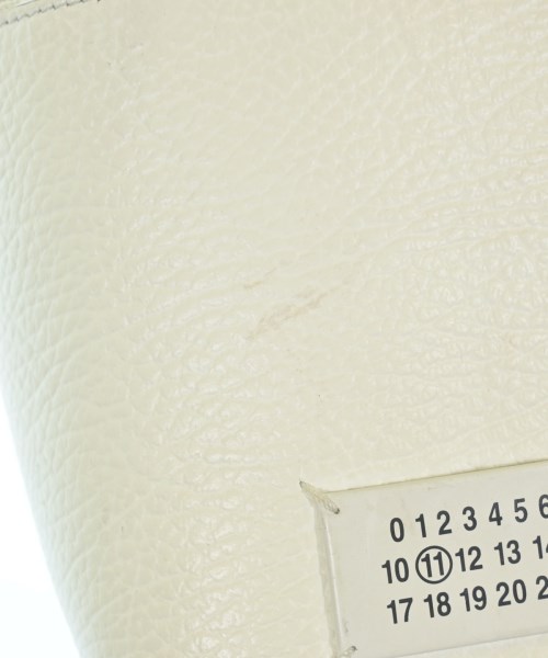 Maison Margiela（メゾンマルジェラ）ショルダーバッグ 白 サイズ:- レディース/2200622602066