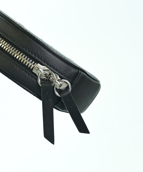 Maison Margiela（メゾンマルジェラ）ショルダーバッグ 黒 サイズ:- メンズ/2200622831084