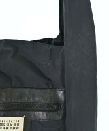 Maison Margiela（メゾンマルジェラ）ショルダーバッグ 黒 サイズ:- メンズ/2200623290118