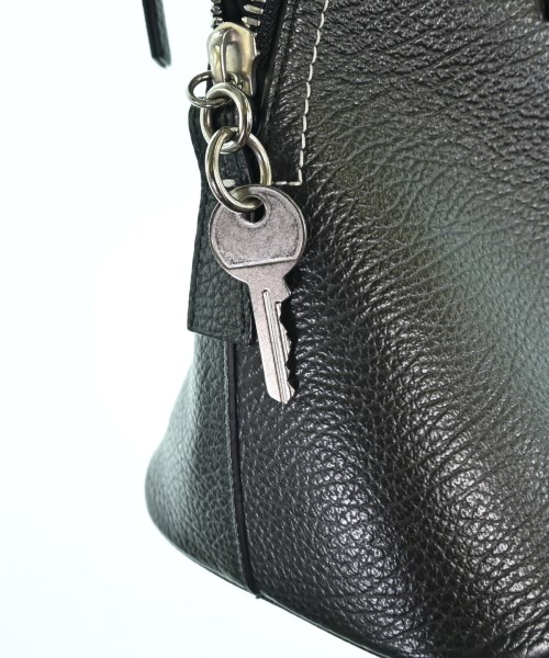 Maison Margiela（メゾンマルジェラ）ショルダーバッグ 黒 サイズ:- レディース/2200626165031