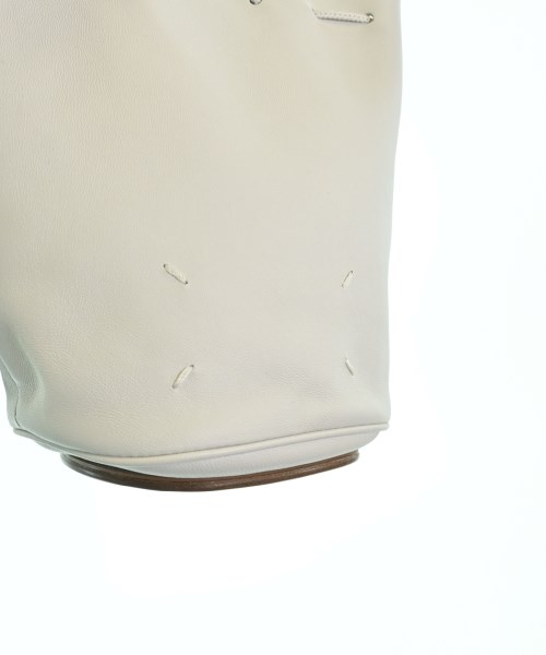 Maison Margiela（メゾンマルジェラ）ショルダーバッグ 白 サイズ:- レディース/2200632281121