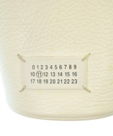 Maison Margiela（メゾンマルジェラ）ショルダーバッグ 白 サイズ:- レディース/2200697655035