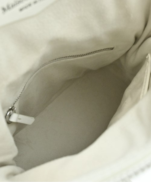 Maison Margiela（メゾンマルジェラ）ショルダーバッグ 白 サイズ:- レディース/2200656160051