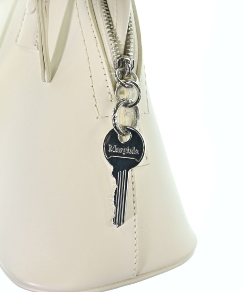 Maison Margiela（メゾンマルジェラ）ショルダーバッグ 白 サイズ:- レディース/2200656160051