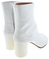 Maison Margiela（メゾンマルジェラ）ブーツ 白 サイズ:EU38(24.5cm位) レディース/2200655703532