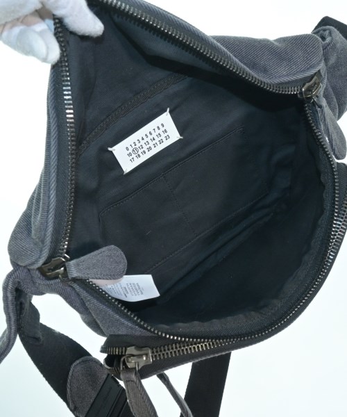 Maison Margiela（メゾンマルジェラ）ショルダーバッグ グレー サイズ:- メンズ/2200715878484
