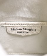 Maison Margiela（メゾンマルジェラ）ショルダーバッグ 白 サイズ:- レディース/2200645321067
