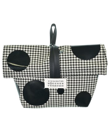 中古　輸入品　未使用　McFARLANE’s 松井　ジータ　リベラ　3個パック Maison Margiela（メゾンマルジェラ）クラッチバッグ 黒 サイズ